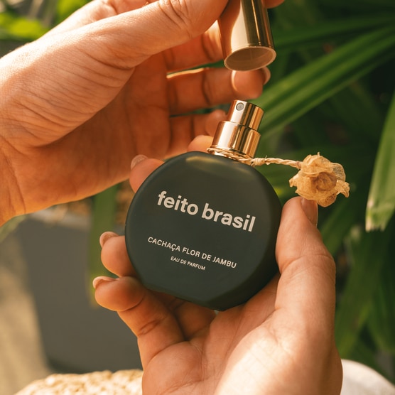 Perfume Feito Brasil Alegria de Ver o Peso Cachaça de Jambu EDP